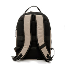 Carica l'immagine nel visualizzatore di Gallery, Zaino in tessuto tecnico portacomputer 15" "New Vertical" A.G. Spalding & Bros khaki