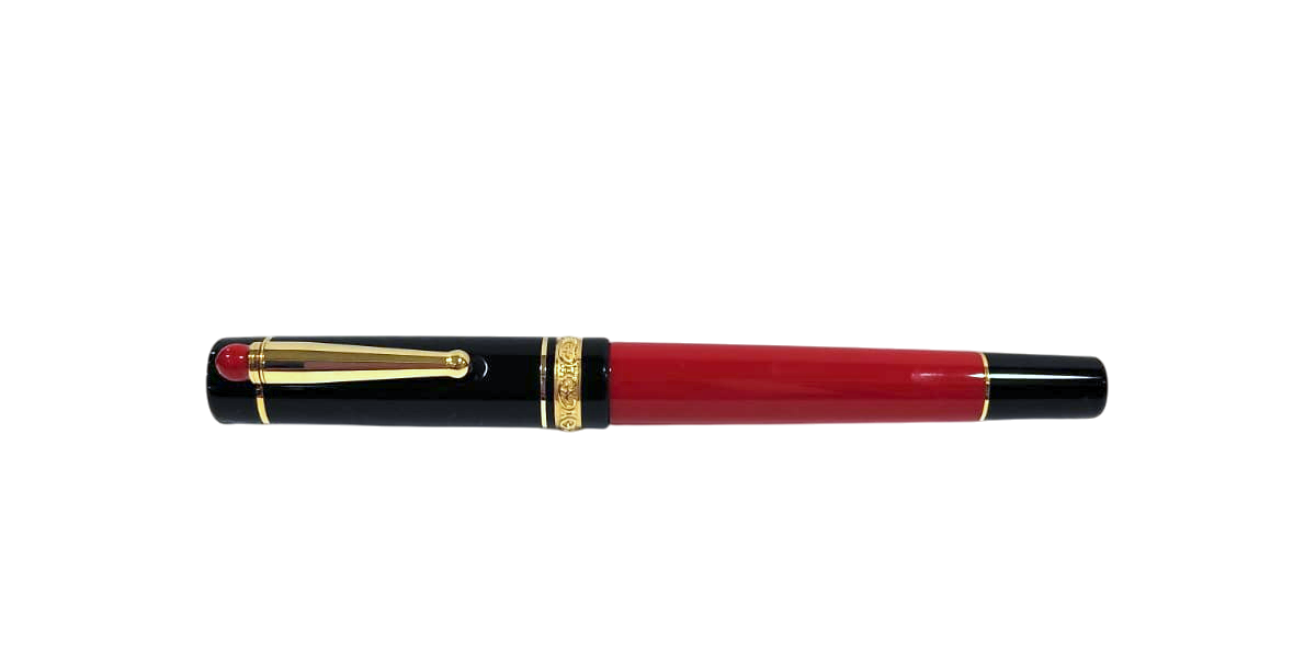 Penna stilografica con cornetto scaramantico "Wè Smorfia Gold" edizione numerata Delta