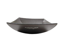 Carica l'immagine nel visualizzatore di Gallery, Vuota tasche in pelle "Brown Desk" A.G. Spalding & Bros (disponibile in due misure)