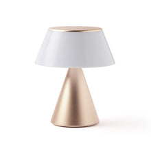 Carica l'immagine nel visualizzatore di Gallery, Lampada led portatile grande sincronizzabile "Luma L" Lexon (disponibile in due colori)