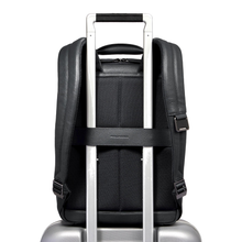 Carica l'immagine nel visualizzatore di Gallery, Zaino porta pc 14 in pelle "Modus Special" Piquadro (disponibile in diversi colori)