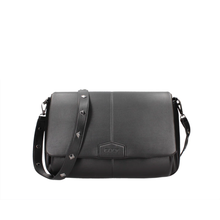 Carica l'immagine nel visualizzatore di Gallery, Borsa a tracolla in ecopelle con tracolla borchiata "CULT"