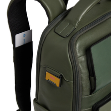 Carica l'immagine nel visualizzatore di Gallery, Zaino da viaggio porta pc 14" in pelle "Ael" Piquadro (disponibile in tre colori)