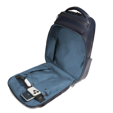 Carica l'immagine nel visualizzatore di Gallery, Zaino portacomputer 16,5" in pelle on cinghia pettorale, portaocchiali, protezioni antiurto Piquadro