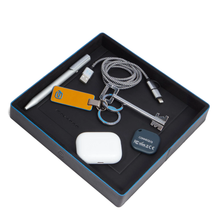 Carica l'immagine nel visualizzatore di Gallery, Vuotatasche in pelle Atlas Piquadro