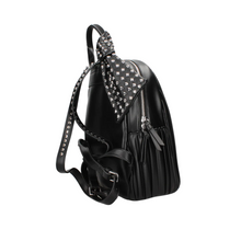 Carica l'immagine nel visualizzatore di Gallery, Zainetto da passeggio in ecopelle plissè con fiocco borchiato "Cult"