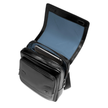 Carica l'immagine nel visualizzatore di Gallery, Borsello uomo in pelle porta iPad® e RFID Piquadro