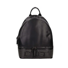 Carica l'immagine nel visualizzatore di Gallery, Zainetto in ecopelle a due scomparti con borchiette "CULT"