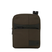 Carica l'immagine nel visualizzatore di Gallery, Borsello porta iPad®mini in tessuto e pelle con sistema RFID "Wollem" Piquadro (disponibile in diversi colori)