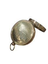 Carica l'immagine nel visualizzatore di Gallery, Bussola in ottone con meridiana "Lord Kelvin"