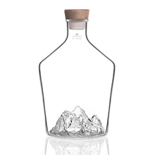 Carica l'immagine nel visualizzatore di Gallery, Bottiglia per liquori "Alaskan Maker: Everest"