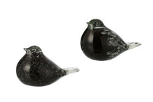 Carica l'immagine nel visualizzatore di Gallery, Scultura in vetro nero "Uccellino" (disponibile in due varianti)