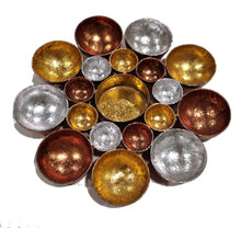 Carica l'immagine nel visualizzatore di Gallery, Centro tavola Portacandele in metallo bicolore piccolo