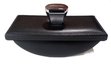 Carica l'immagine nel visualizzatore di Gallery, Ordine personalizzato: Tampone asciugafirme+ scatola in pelle Pineider