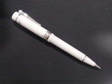 Carica l'immagine nel visualizzatore di Gallery, Portamine edizione limitata Delta We Emotion