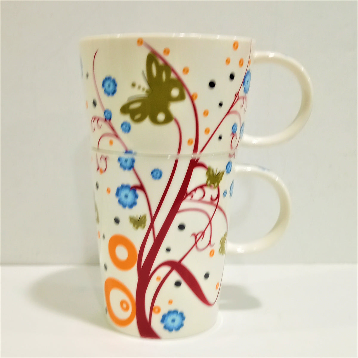 Set due tazze con scatola in latta
