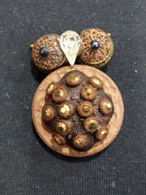Carica l'immagine nel visualizzatore di Gallery, Bottongufo con Strass