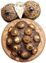 Carica l'immagine nel visualizzatore di Gallery, Bottongufo con Strass