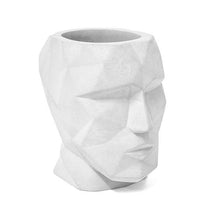 Carica l'immagine nel visualizzatore di Gallery, Portapenne in cemento "Testa sfaccettata" bianca