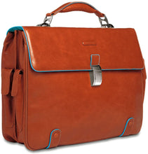 Carica l'immagine nel visualizzatore di Gallery, Cartella portapc 15,6" con patta in pelle Bluesquare Piquadro (disponibile in diversi colori)