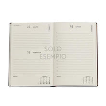 Carica l'immagine nel visualizzatore di Gallery, Agenda giornaliera rigida 2023 Midi "Oceania - Diamante di Rosette" Paperblanks