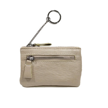 Carica l'immagine nel visualizzatore di Gallery, Portachiavi a bustina in similpelle saffiano InTempo (disponibile in due colori)