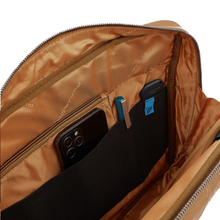 Carica l'immagine nel visualizzatore di Gallery, Cartella portapc 14" a due manici in pelle Ronnie Piquadro giallo miele