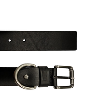 Carica l'immagine nel visualizzatore di Gallery, Cintura in pelle con fibbia sabbiata e passacinta in metallo "Cult" (disponibile in 4 taglie)