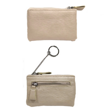 Carica l'immagine nel visualizzatore di Gallery, Portachiavi a bustina in similpelle saffiano InTempo (disponibile in due colori)