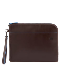 Carica l'immagine nel visualizzatore di Gallery, Pochette a busta porta iPad AIR-IPAD PRO 9.7/IPAD 11" in pelle "B2 Revamp" Piquadro mogano