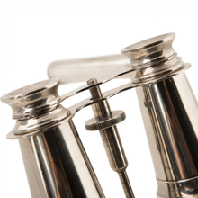 Carica l'immagine nel visualizzatore di Gallery, Binocolino da opera in metallo argentato "William" Authentic Models