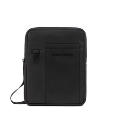 Carica l'immagine nel visualizzatore di Gallery, Borsello porta iPad®Air-iPad Pro 9.7/iPad 11 in pelle Finn Piquadro nero