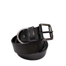 Carica l'immagine nel visualizzatore di Gallery, Cintura in pelle con fibbia sabbiata e passacinta in metallo "Cult" (disponibile in 4 taglie)