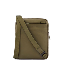Carica l'immagine nel visualizzatore di Gallery, Borsello in pelle porta iPad con RFID e tasca per CONNEQU Charlie Piquadro verde