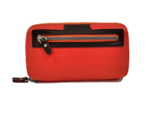 Carica l'immagine nel visualizzatore di Gallery, Pochette portafoglio in tessuto tecnico Fluo InTempo