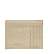 Carica l'immagine nel visualizzatore di Gallery, Portacarte di credito in pelle Delta MarKiaro