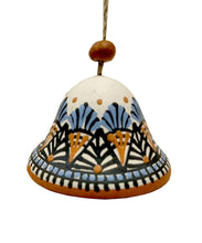 Carica l'immagine nel visualizzatore di Gallery, Campanella in terracotta decorata con motivo a palmette