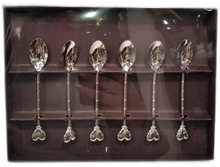 Carica l'immagine nel visualizzatore di Gallery, Cucchiaino da caffè in metallo lucido con terminale a cuore