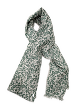 Carica l'immagine nel visualizzatore di Gallery, Sciarpa Foulard Micro foglie verdi Lomami Vestopazzo