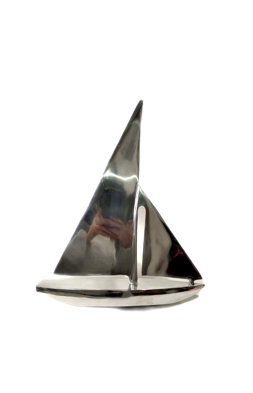 Scultura Barca a vela in alluminio piccolo