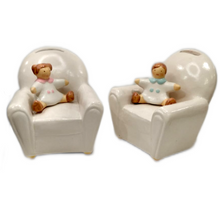 Carica l'immagine nel visualizzatore di Gallery, Salvadanaio in ceramica "Pierino & Pierina" LaGatta