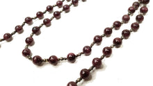 Carica l'immagine nel visualizzatore di Gallery, Collana rosario in granato con tassel