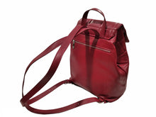 Carica l'immagine nel visualizzatore di Gallery, Zaino in pelle con lavorazione matelassè "Pelletteria Veneta" bordeaux