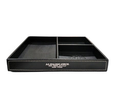 Carica l'immagine nel visualizzatore di Gallery, Vaschetta portaoggetti a tre sezioni in pelle A.G. Spalding & Bros