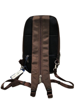 Carica l'immagine nel visualizzatore di Gallery, Zainetto porta tablet 10" in ecopelle Aereonautica Militare (disponibile in due colori)