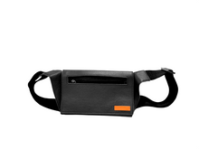 Carica l'immagine nel visualizzatore di Gallery, Tracollina/Marsupio in pelle bottalata "Follow Me" Delta Markiaro