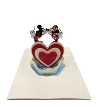 Carica l'immagine nel visualizzatore di Gallery, Cartoncino d'auguri tridimensionale Origamo": "Il Bacio di Minnie e Topolino"