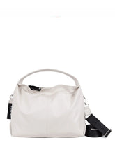 Carica l'immagine nel visualizzatore di Gallery, Borsa a spalla con doppi manici in pelle "Daisy" Pelletteria Veneta ghiaccio