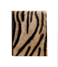 Carica l'immagine nel visualizzatore di Gallery, Quaderno a pagine bianca con copertina ecofur "Jungle" maxi