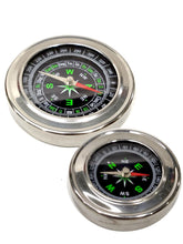 Carica l'immagine nel visualizzatore di Gallery, Bussola in alluminio con quadrante nero